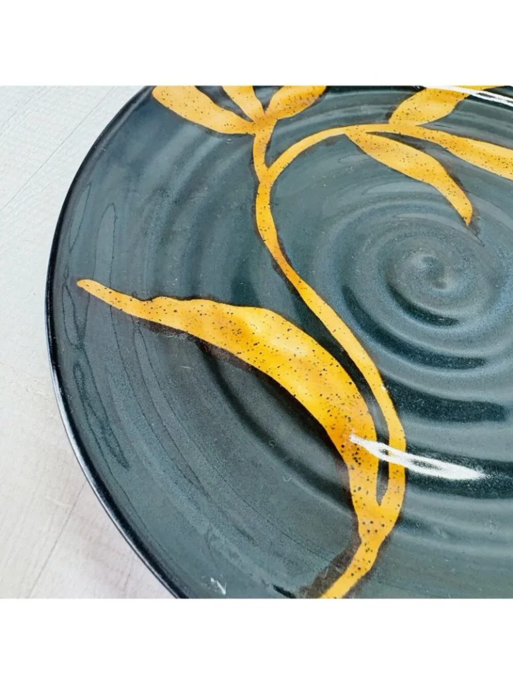 Pier 1 DAKARA Bamboo Leaf Yellow Rust Hand Painted Stoneware Plate & Bowl Set 2